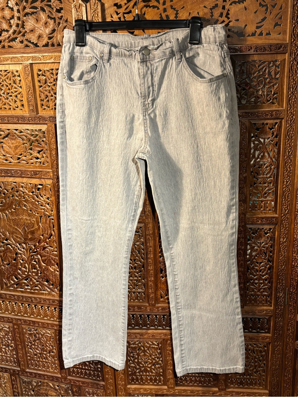 DG2 by Diane Gilman Light Wash Straight Leg Jeans